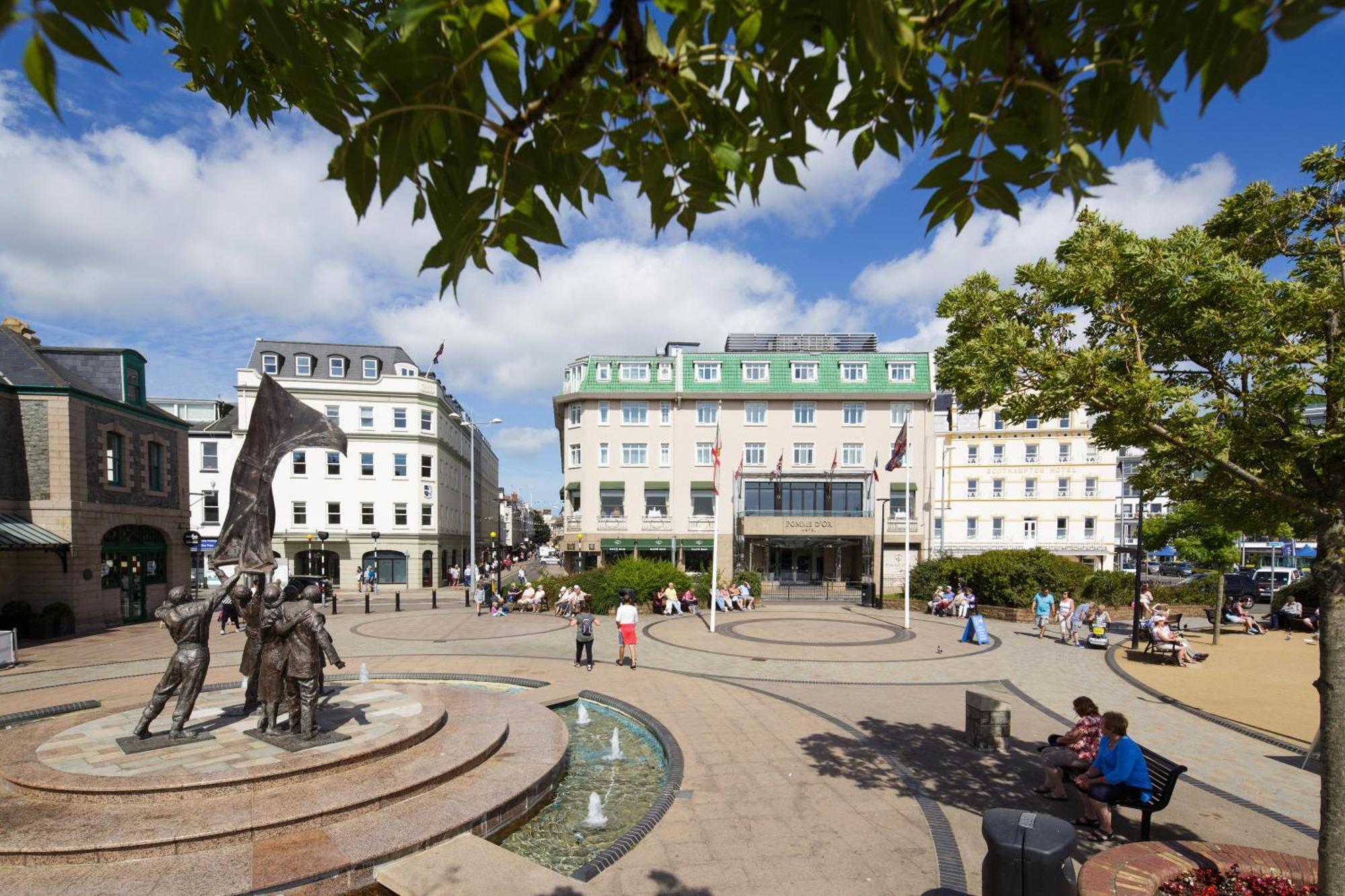 Saint Helier Jersey Pomme D'Or Hotel מראה חיצוני תמונה
