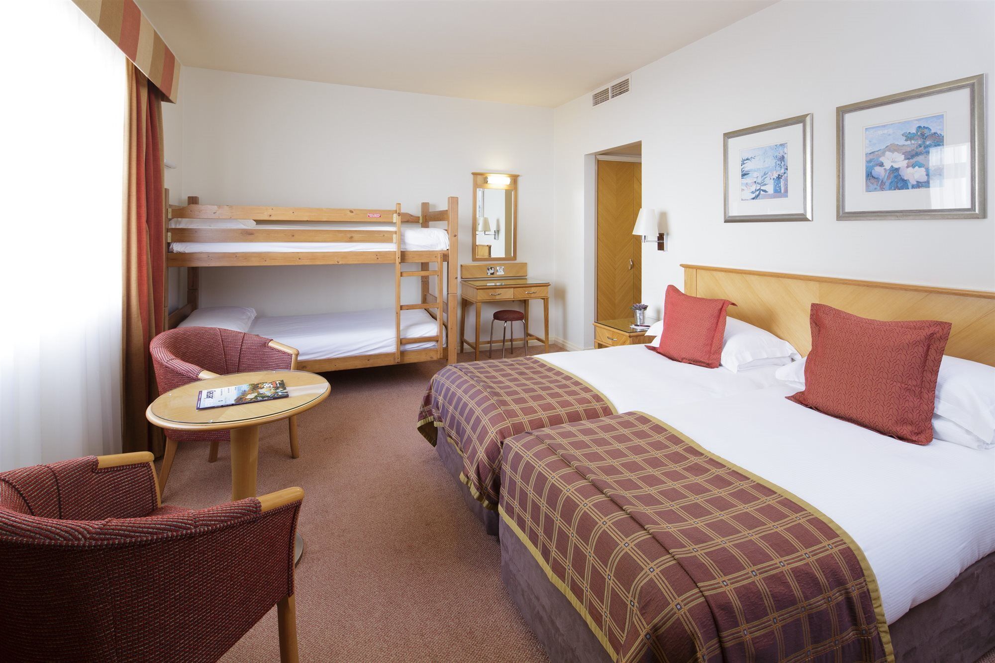 Saint Helier Jersey Pomme D'Or Hotel מראה חיצוני תמונה